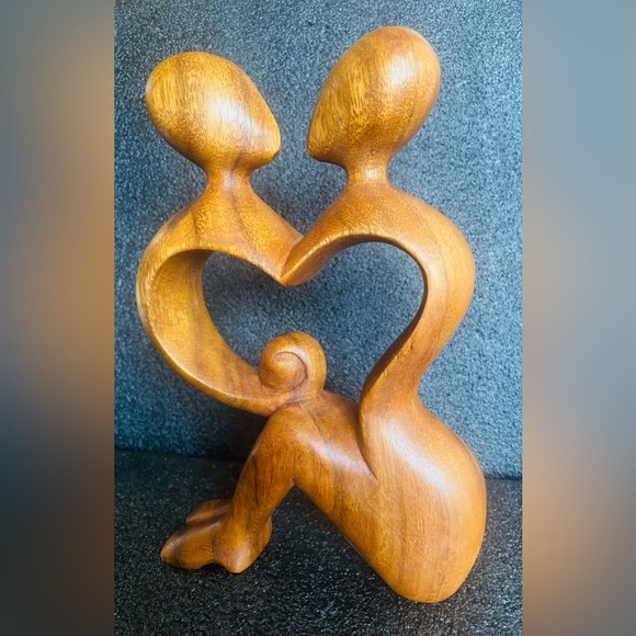 NOVICA COLLECTIONS Signed Handcarved Wooden Figurines embracing , Indonesia - Picture 3 of 6